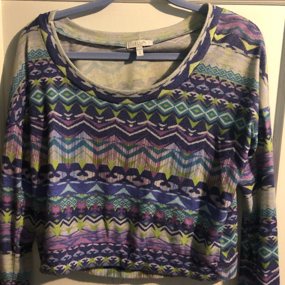 Cropped long sleeve sweater